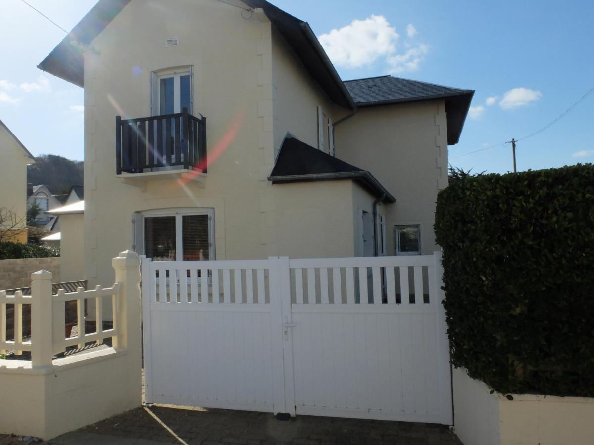 Baie Mt St Michel , Jullouville , Villa Caprice Rdc , 50 M Mer ,7 Pers , Pres Plage Dday Exterior photo